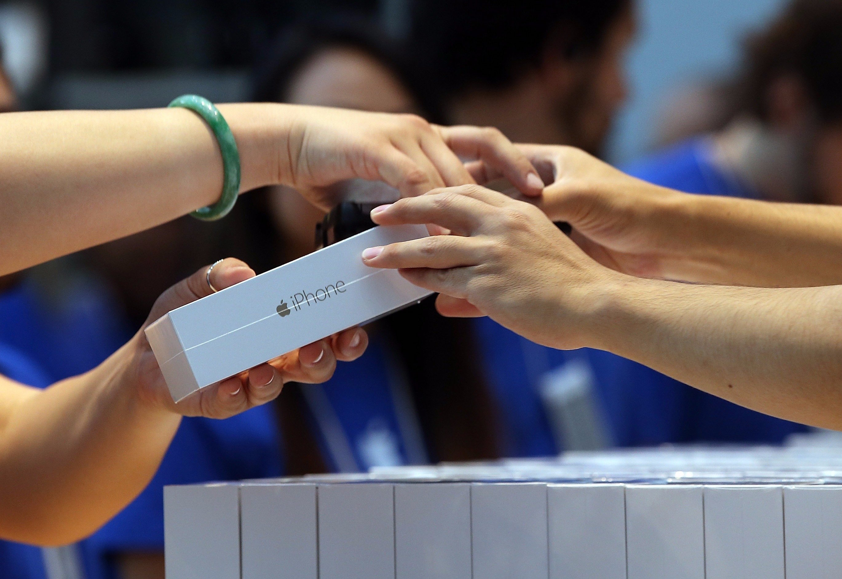 The latest Apple news, release 148: restored iPhone 6 production 5se, cook against the FBI The latest Apple news, release 148: restored iPhone 6 production 5se, cook against the FBI