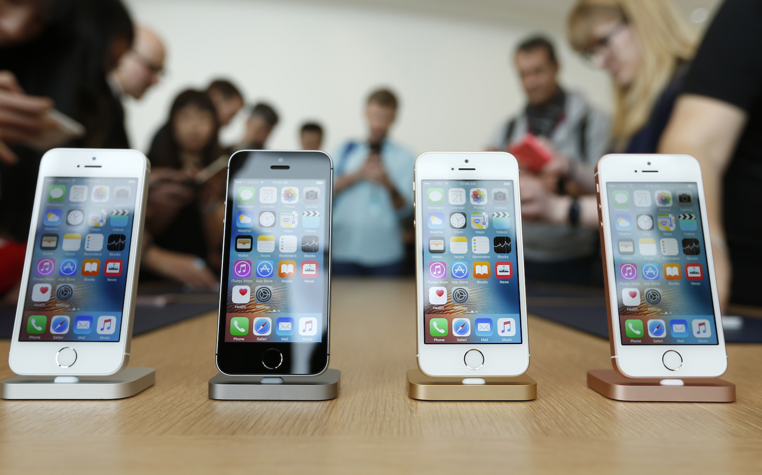 The SE pre-orders for the iPhone in Russia will start on March 29