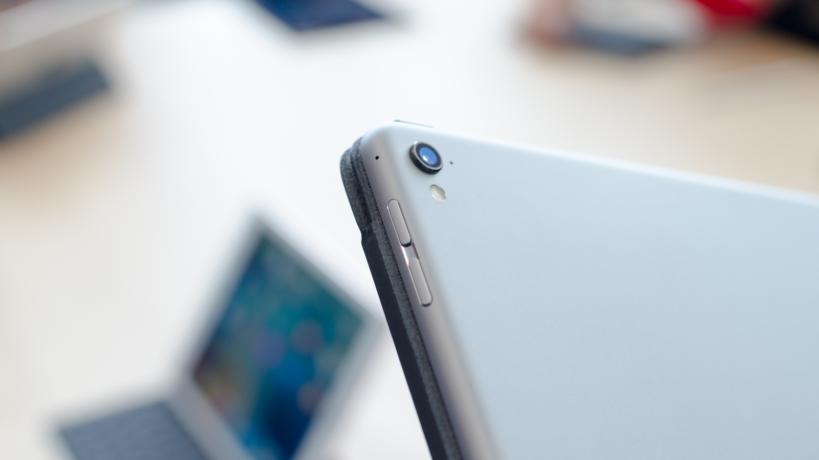 Why the 9.7-inch iPad Pro is so good camera?