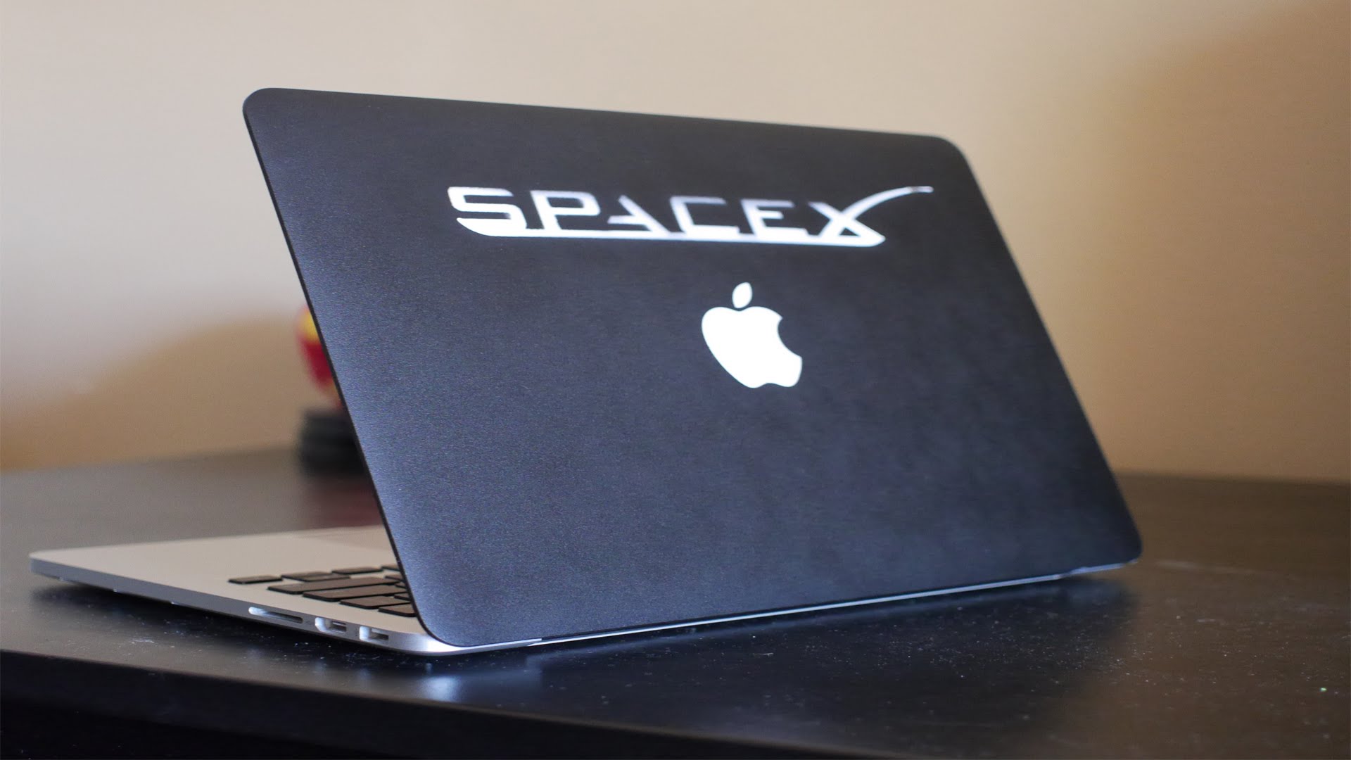 Why Russian buyers can't order a custom Mac? Why Russian buyers can't order a custom Mac?