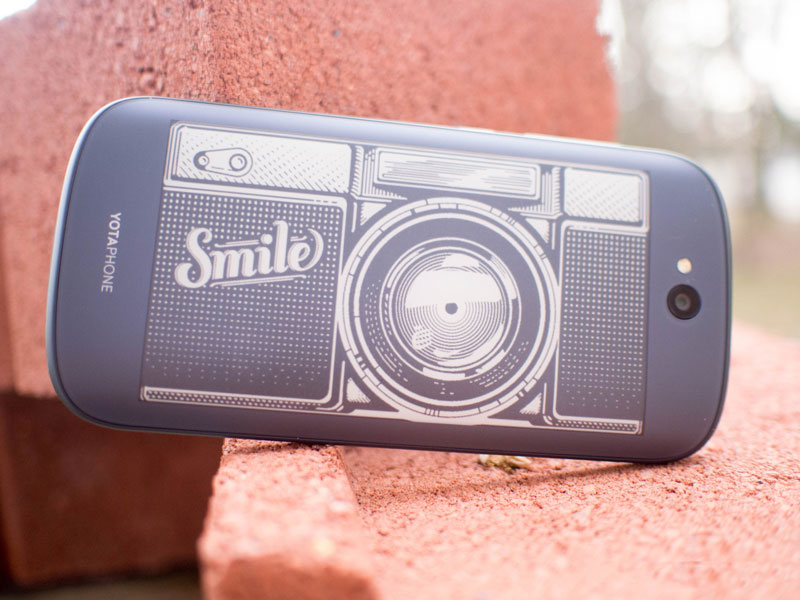 YotaPhone 2 fell to 10 000 ahead of the release of iPhone 7