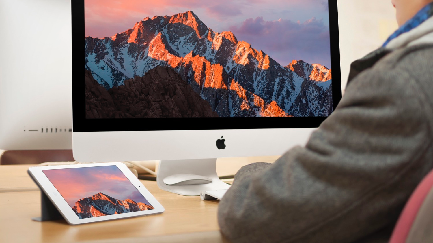 Released GM version of iOS 10, macOS Sierra, watchOS 3 and tvOS 10 Released GM version of iOS 10, macOS Sierra, watchOS 3 and tvOS 10