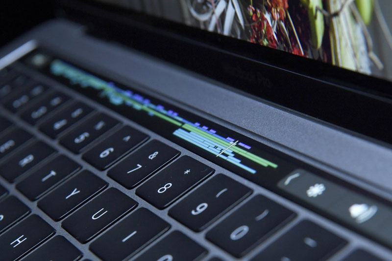 Sales of the new MacBook Pro with Touch panel Bar will start on 17 November Sales of the new MacBook Pro with Touch panel Bar will start on 17 November