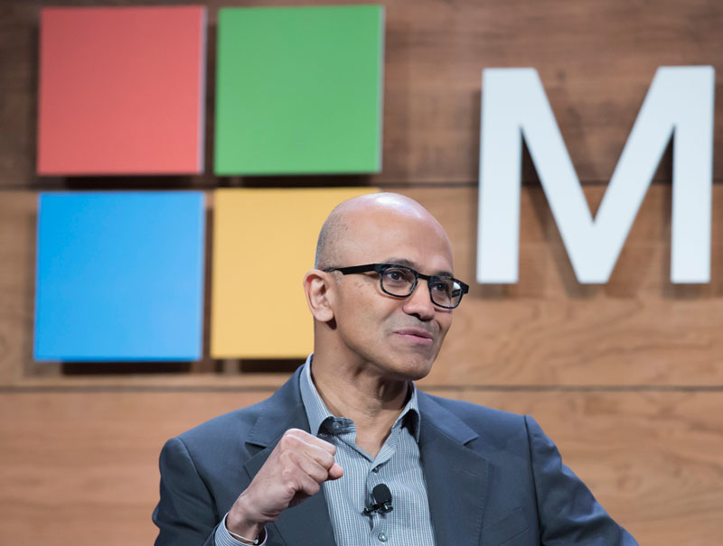 The head of Microsoft laughed at Apple because of the similarity the iPad Pro Surface The head of Microsoft laughed at Apple because of the similarity the iPad Pro Surface