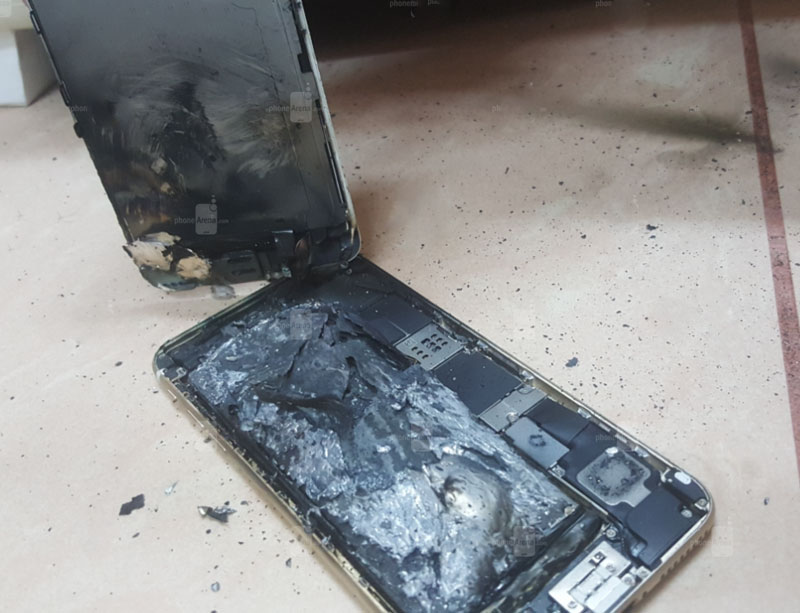 iPhone 6s ignited after charging iPhone 6s ignited after charging