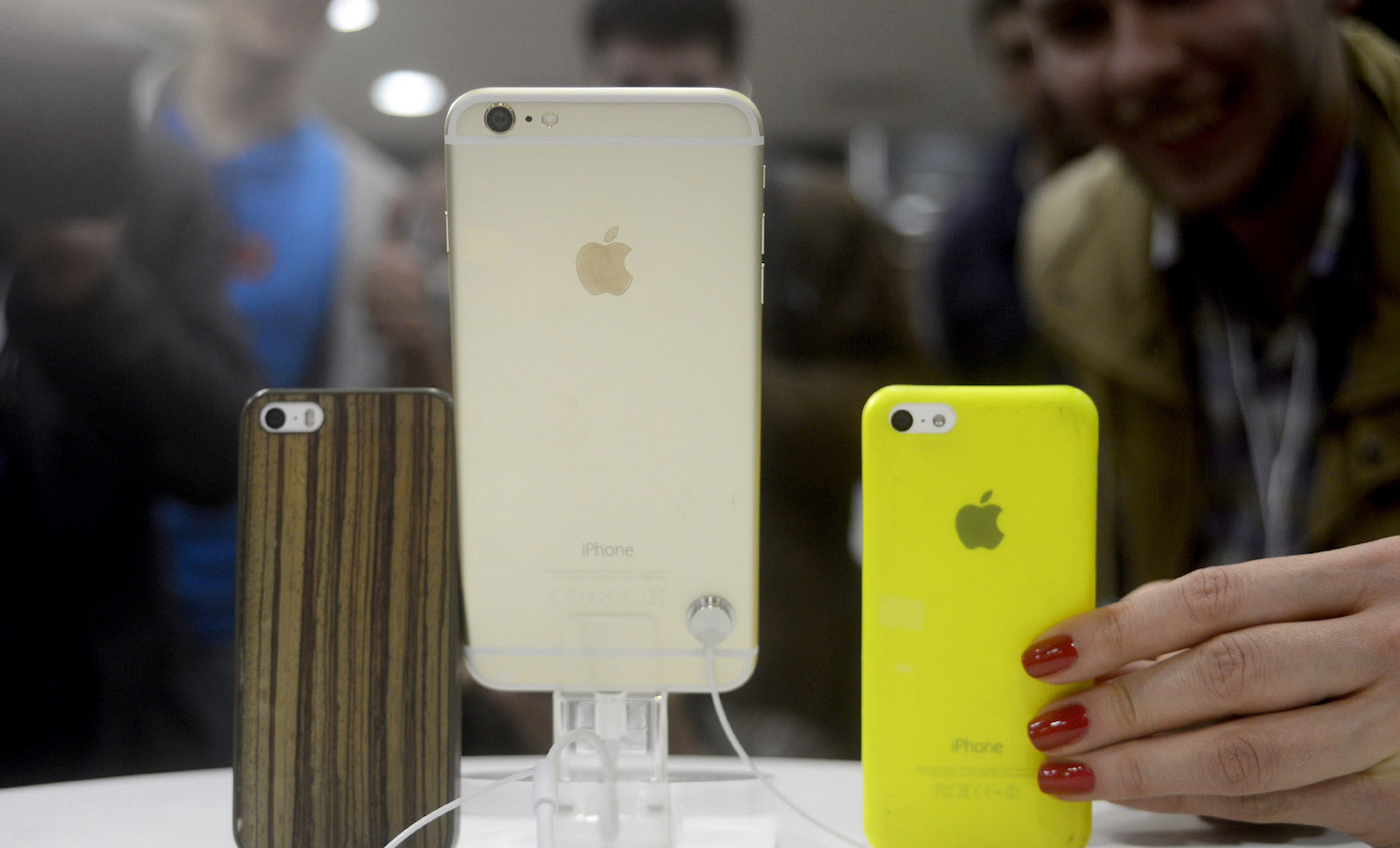 Russians are actively buying the new iPhone Russians are actively buying the new iPhone