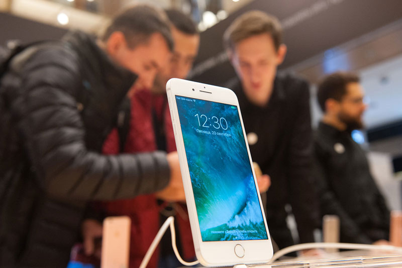 FAS opened a case against four Resellers for failure to provide information about sales of the iPhone FAS opened a case against four Resellers for failure to provide information about sales of the iPhone
