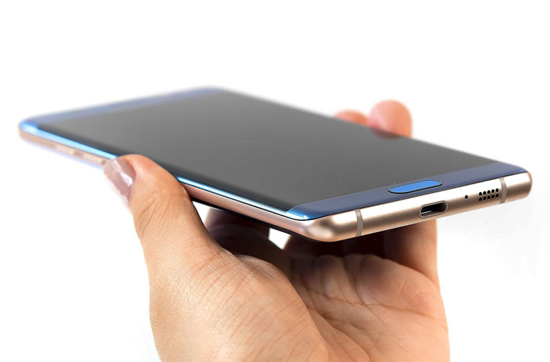 Samsung Galaxy and Galaxy S8 S8 edge became available for pre-order in Ukraine Samsung Galaxy and Galaxy S8 S8 edge became available for pre-order in Ukraine