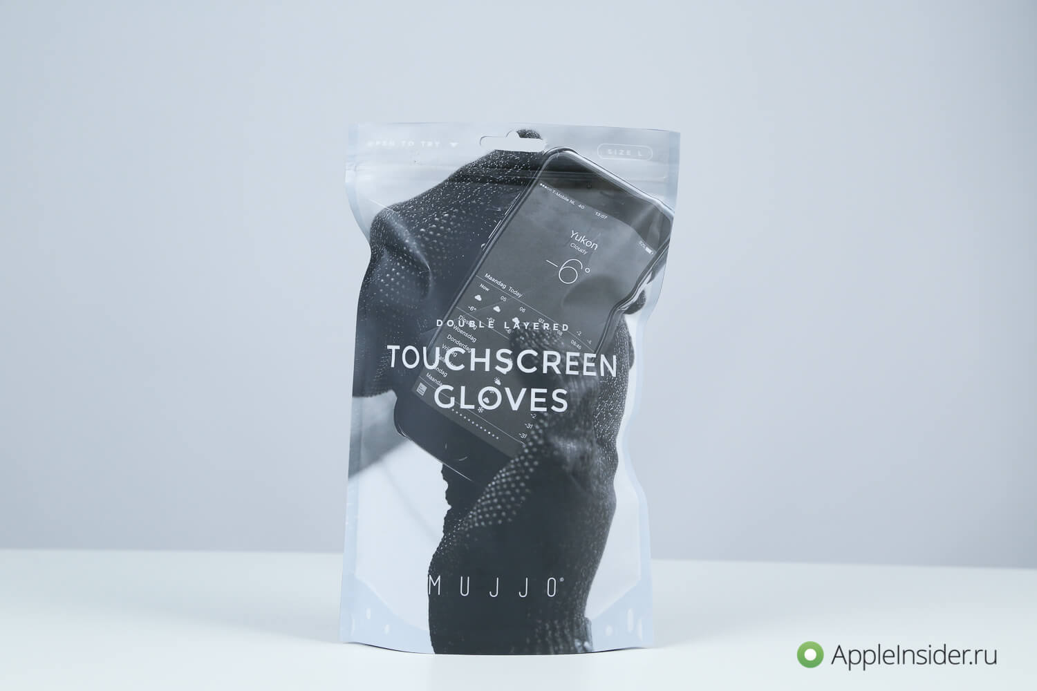These gloves will be useful to every owner of iPhone in Russia These gloves will be useful to every owner of iPhone in Russia