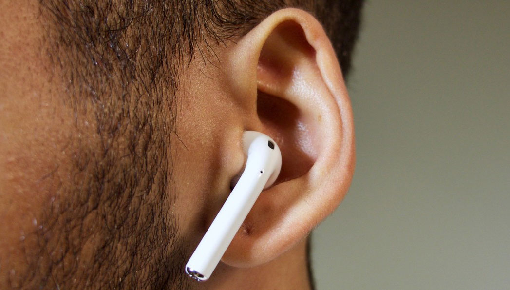 Apple found a way to solve the problem of hair loss AirPods ears Apple found a way to solve the problem of hair loss AirPods ears