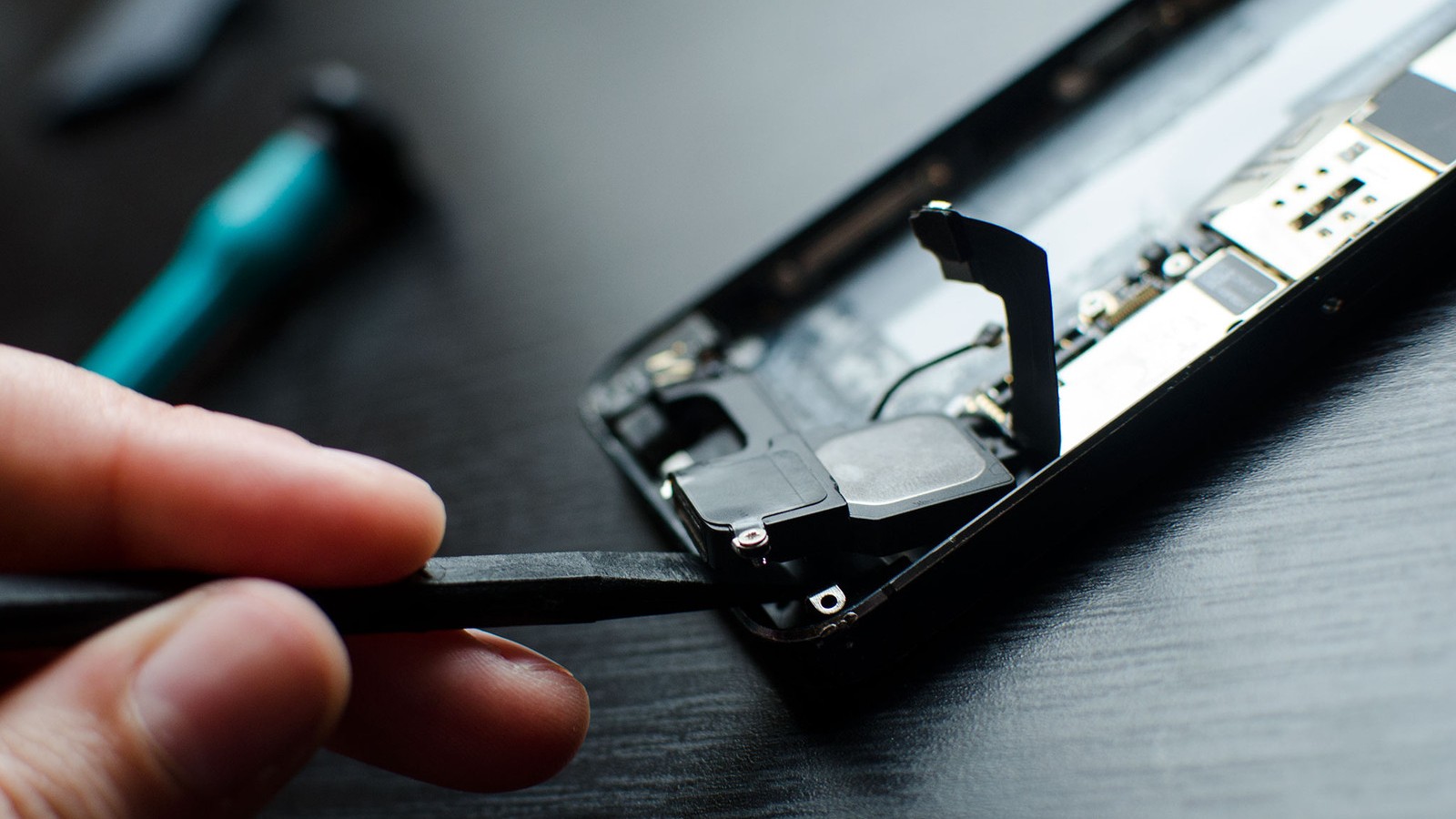 Which iPhone of all the non-repairable? Which iPhone of all the non-repairable?
