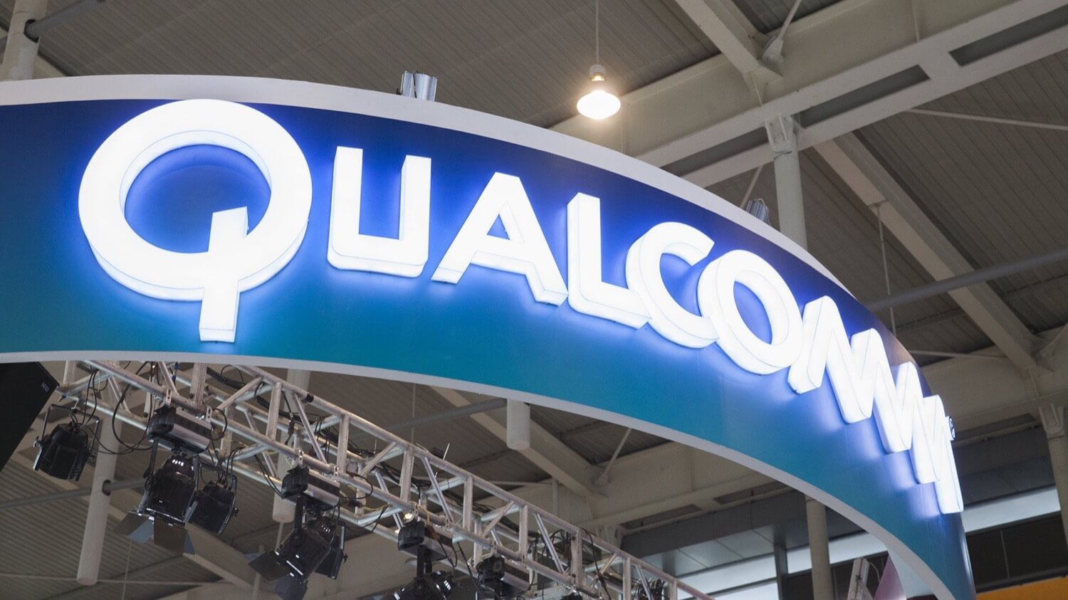Qualcomm was accused of forcing Apple to use their chips Qualcomm was accused of forcing Apple to use their chips