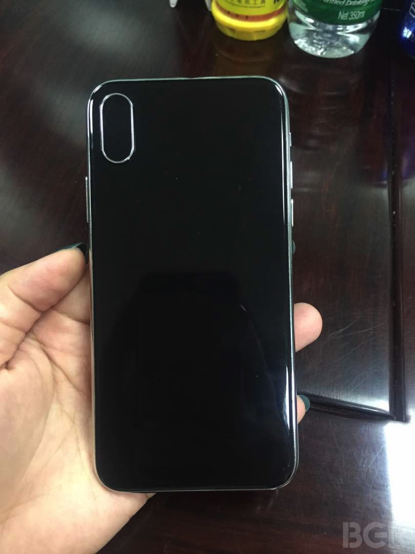 The first real pictures of iPhone 8 leaked four months before the official premiere The first real pictures of iPhone 8 leaked four months before the official premiere