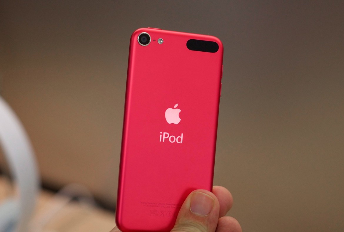 the iPod touch will live! the iPod touch will live!