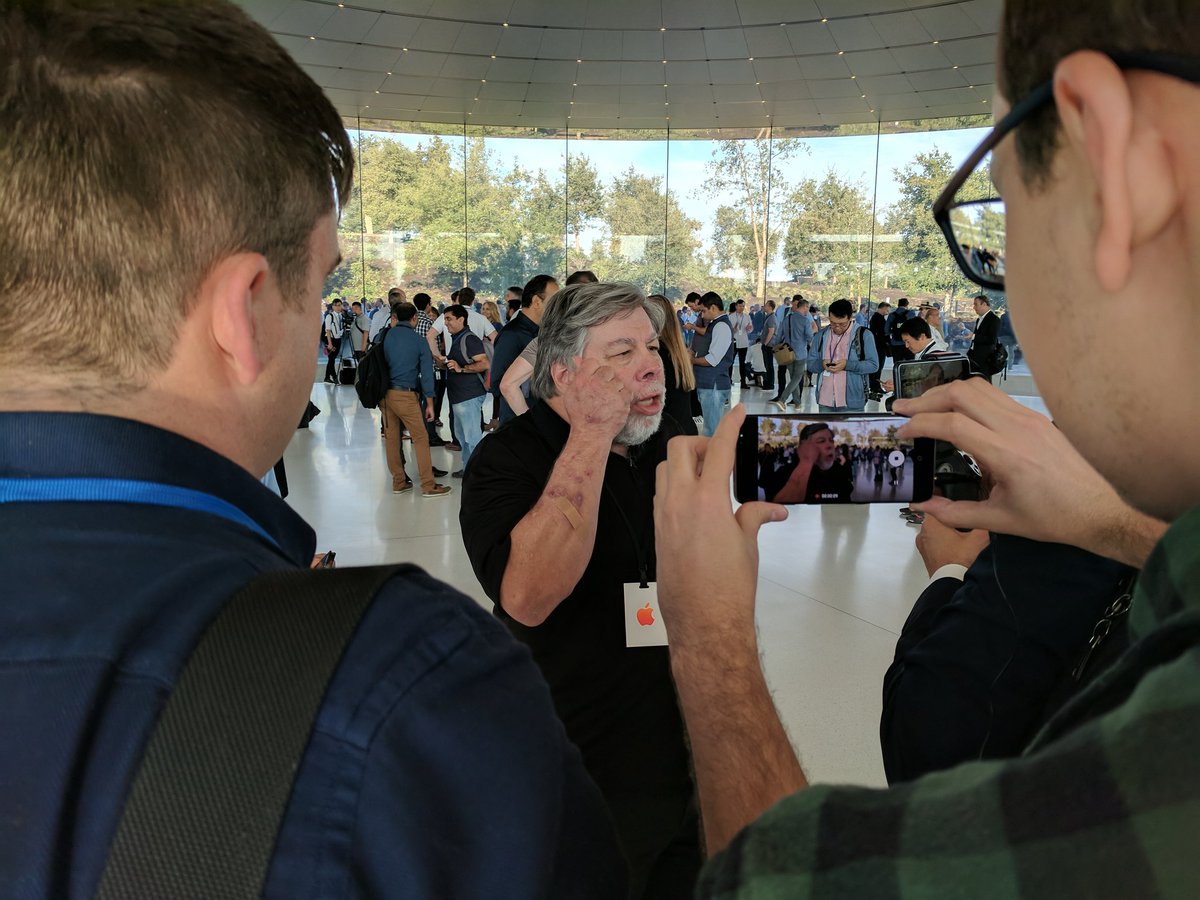 The presentation of the iPhone 8: photos from the event The presentation of the iPhone 8: photos from the event