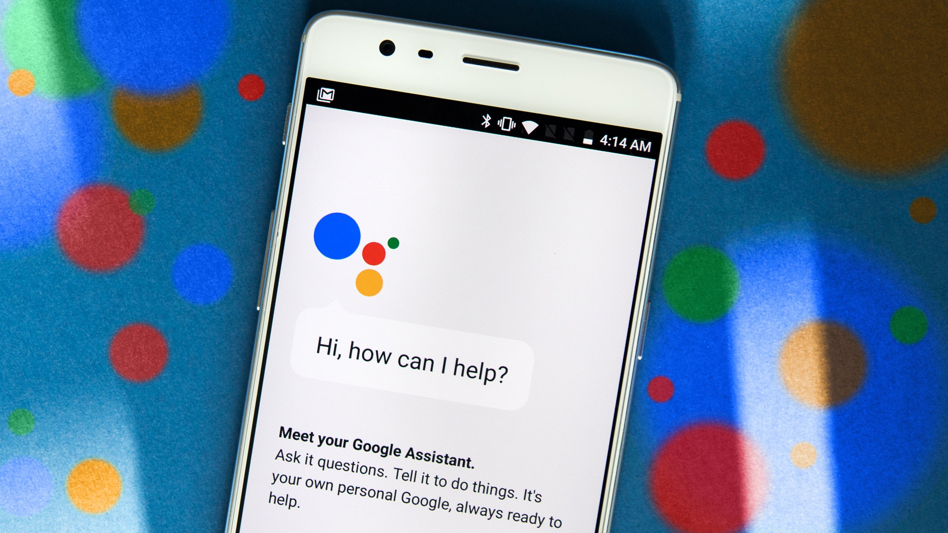 Google Assistant spoke a male voice