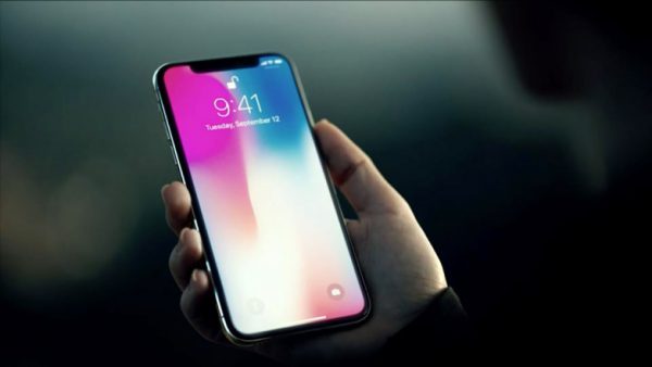 Video: unboxing iPhone X. More details about the novelty Video: unboxing iPhone X. More details about the novelty