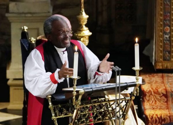 "Venerable iPad" helped to conduct the Royal wedding "Venerable iPad" helped to conduct the Royal wedding