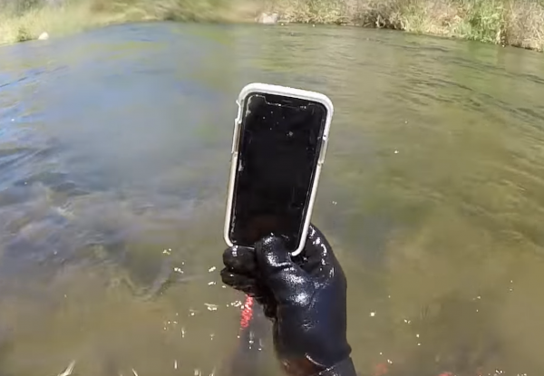 iPhone X earned once stayed under water for 2 weeks