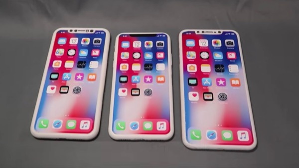 A comparison of the dimensions of the iPhone X and iPhone X Plus video A comparison of the dimensions of the iPhone X and iPhone X Plus video