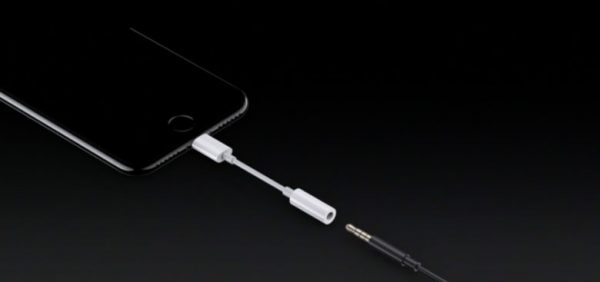Apple will cease to put in the boxes with the iPhone headphone adapter