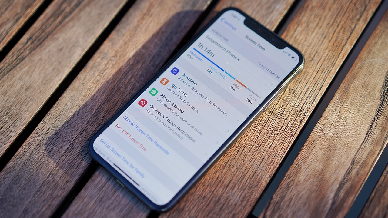 Top Apple Executive explained why iOS is better than Android Top Apple Executive explained why iOS is better than Android