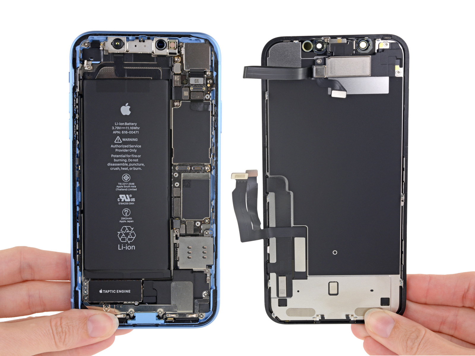 Specialists iFixit disassembled the iPhone XR