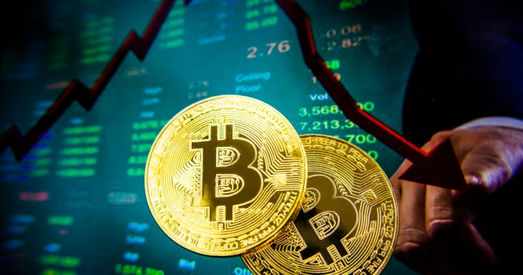 The bitcoin exchange rate fell below 4 000 US dollars, reaching an annual minimum