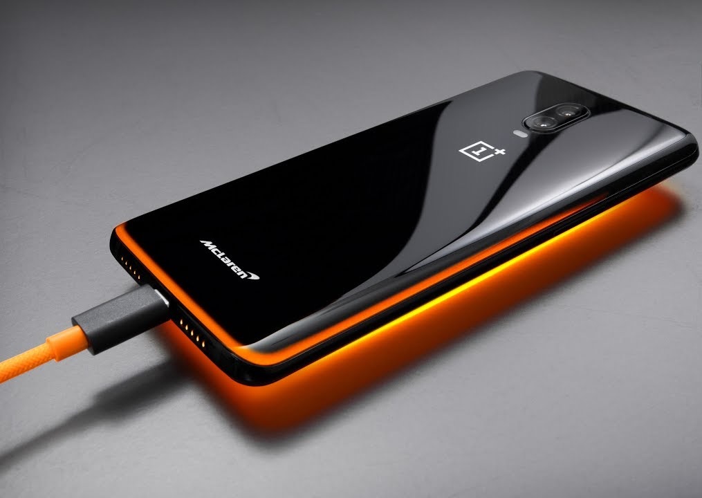 OnePlus 6T McLaren Edition is equipped with technology for the fastest charge in the world OnePlus 6T McLaren Edition is equipped with technology for the fastest charge in the world