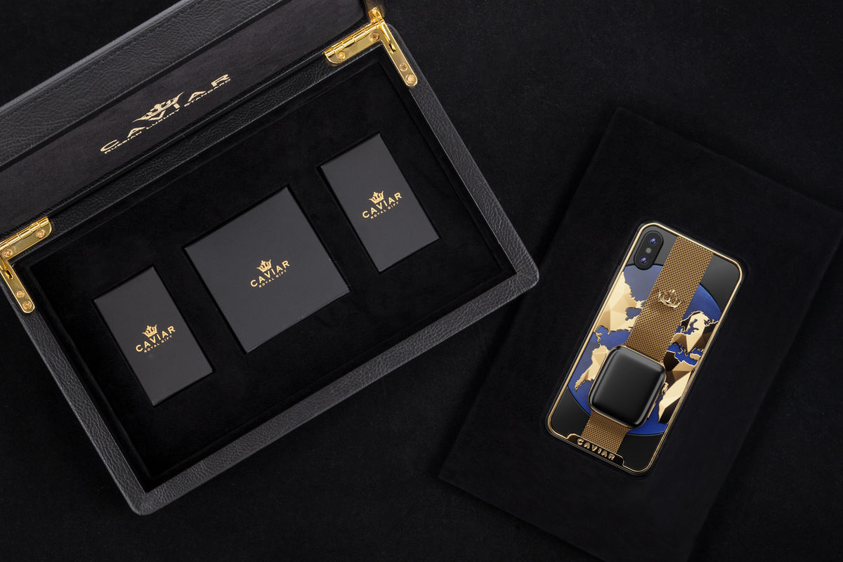 Caviar glued iPhone and Apple Watch. Price of the device — 1.4 million rubles Caviar glued iPhone and Apple Watch. Price of the device — 1.4 million rubles