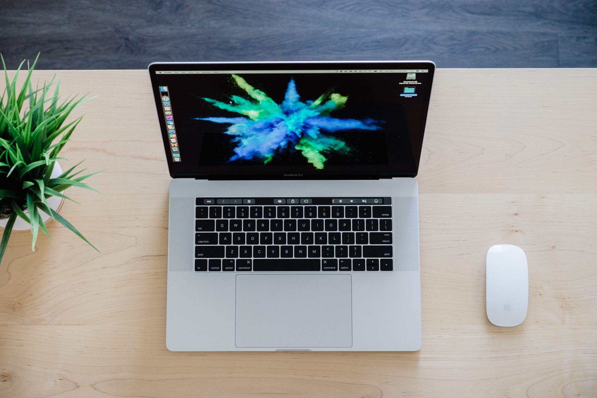 What to give the owner of the MacBook in the New year What to give the owner of the MacBook in the New year