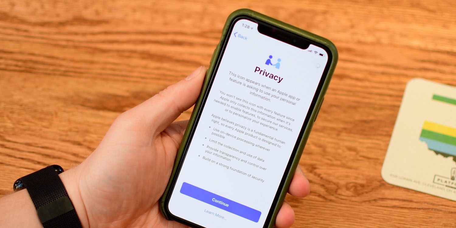 Facebook and Twitter are recognized as the most unreliable technology companies Facebook and Twitter are recognized as the most unreliable technology companies