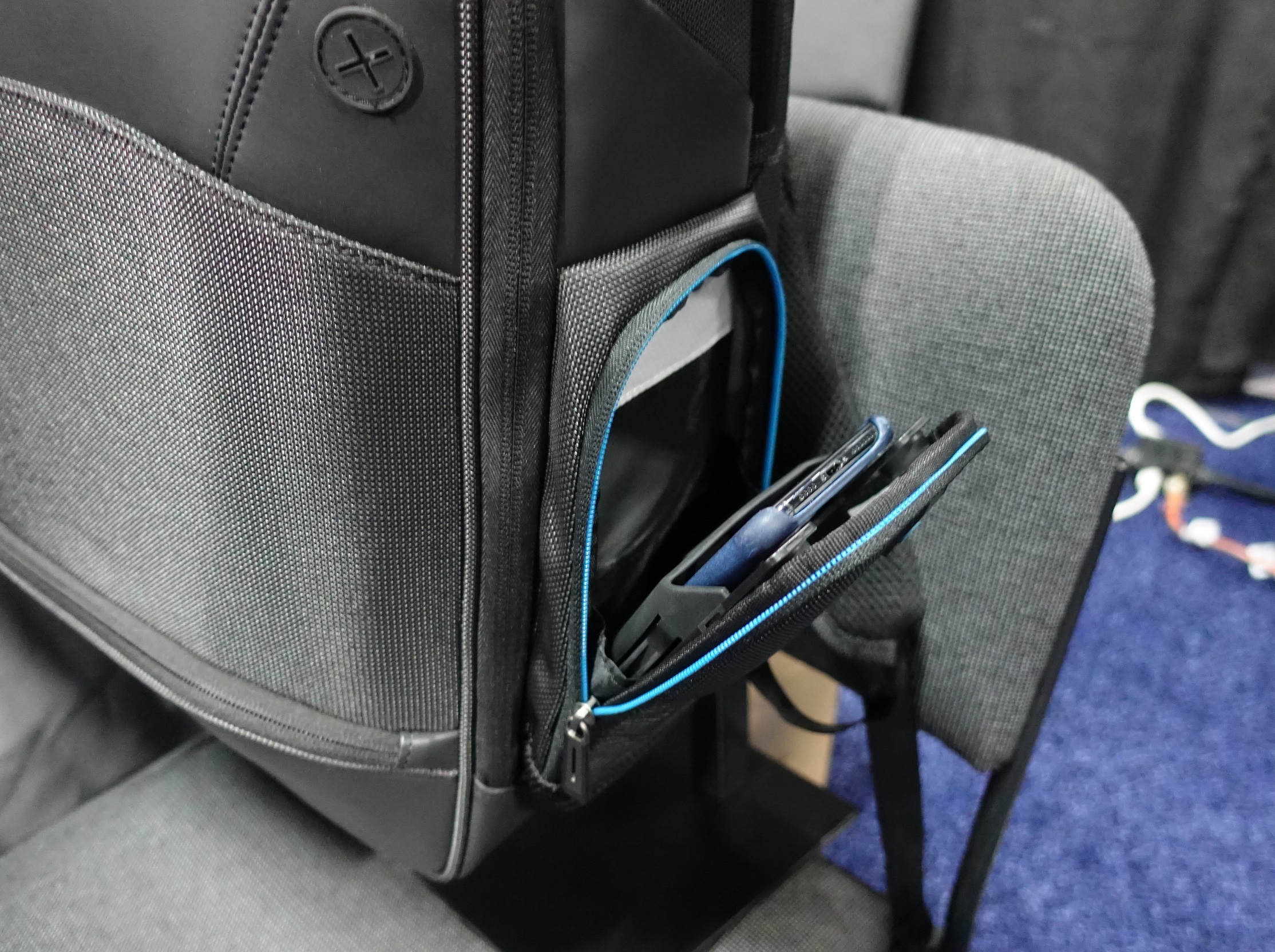 Targus has introduced a backpack with built-in wireless charging for smartphones Targus has introduced a backpack with built-in wireless charging for smartphones