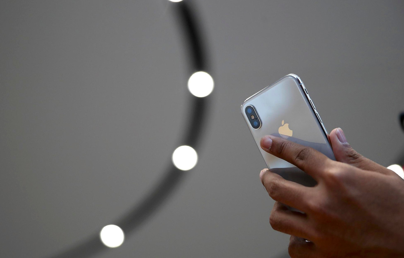 Do you trust all the apps that are downloading on your iPhone? Do you trust all the apps that are downloading on your iPhone?