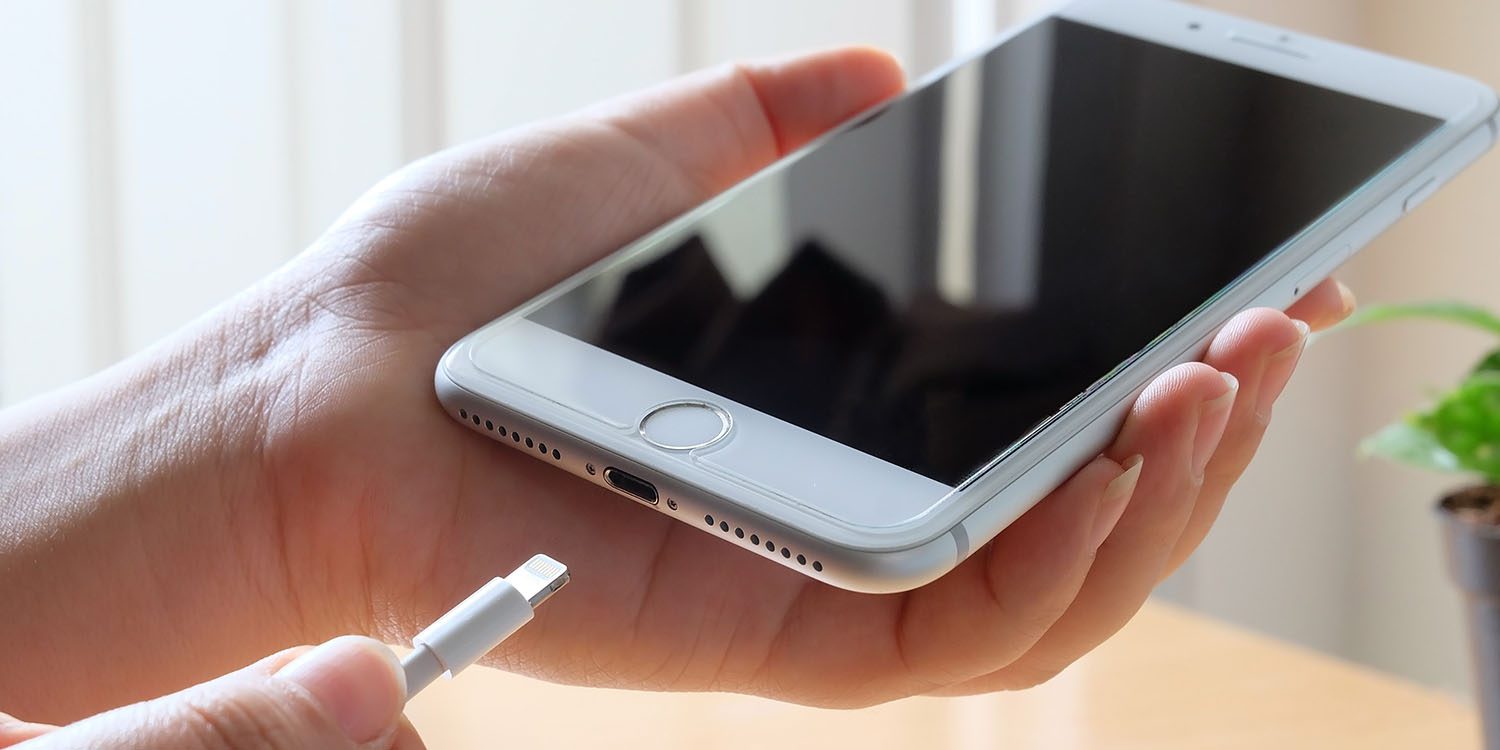 Better late than never: the Italian government fined Apple and Samsung for deliberately slowing down smartphones Better late than never: the Italian government fined Apple and Samsung for deliberately slowing down smartphones